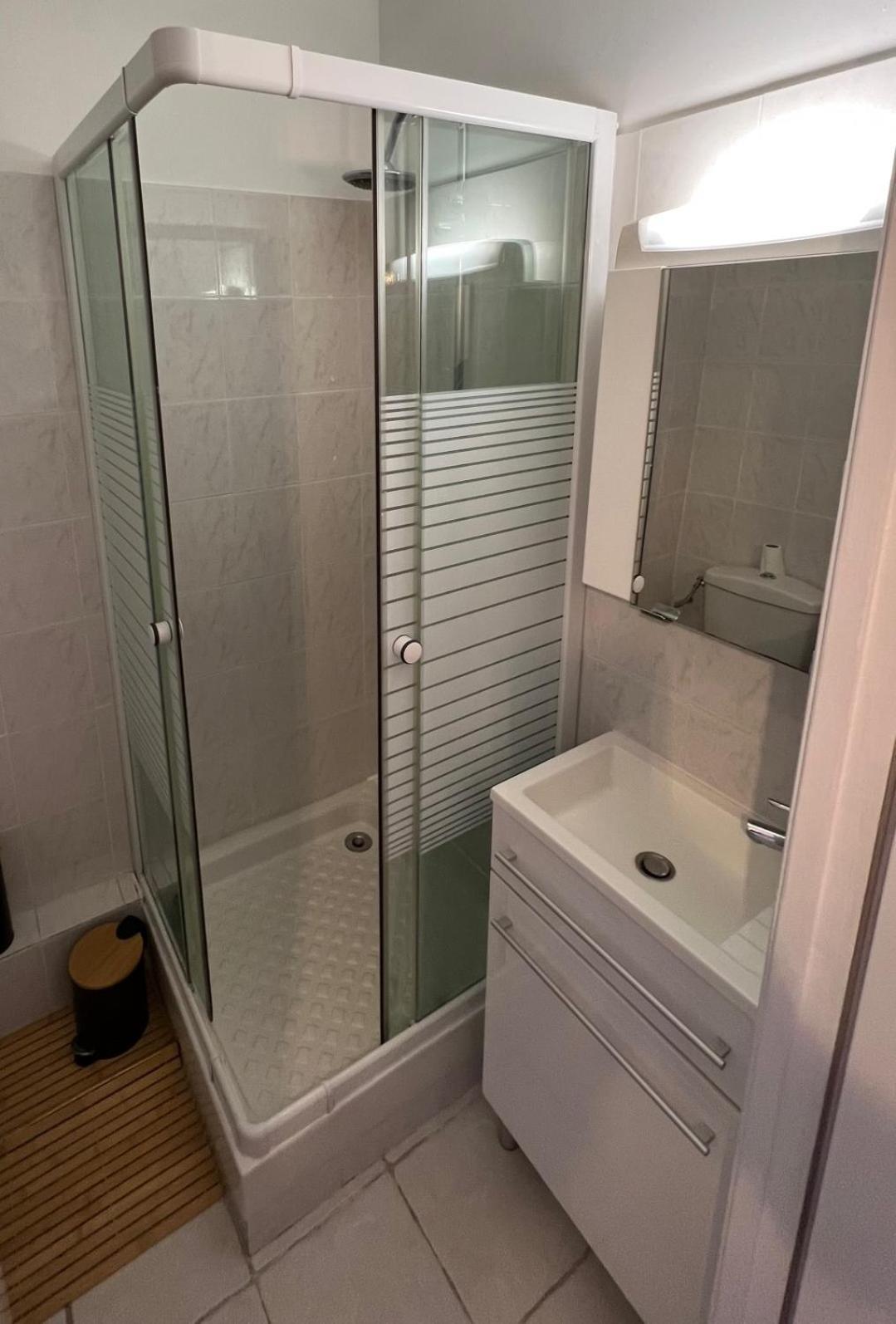 אמלי-לה-באינס-פללדה Charmant Logement Entre Mer Et Montagne Ideal Pour Cure Thermale מראה חיצוני תמונה